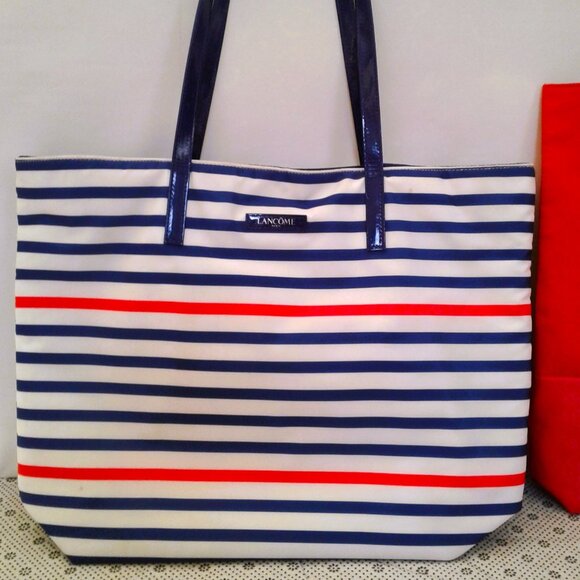 Lancome - Two tote bags for $15 - Picture 3 of 5